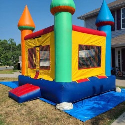 CARNIVAL BOUNCE HOUSE